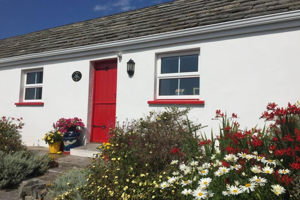 Red Stonecutters Cottage, Doolin Carrowauff 外观 照片