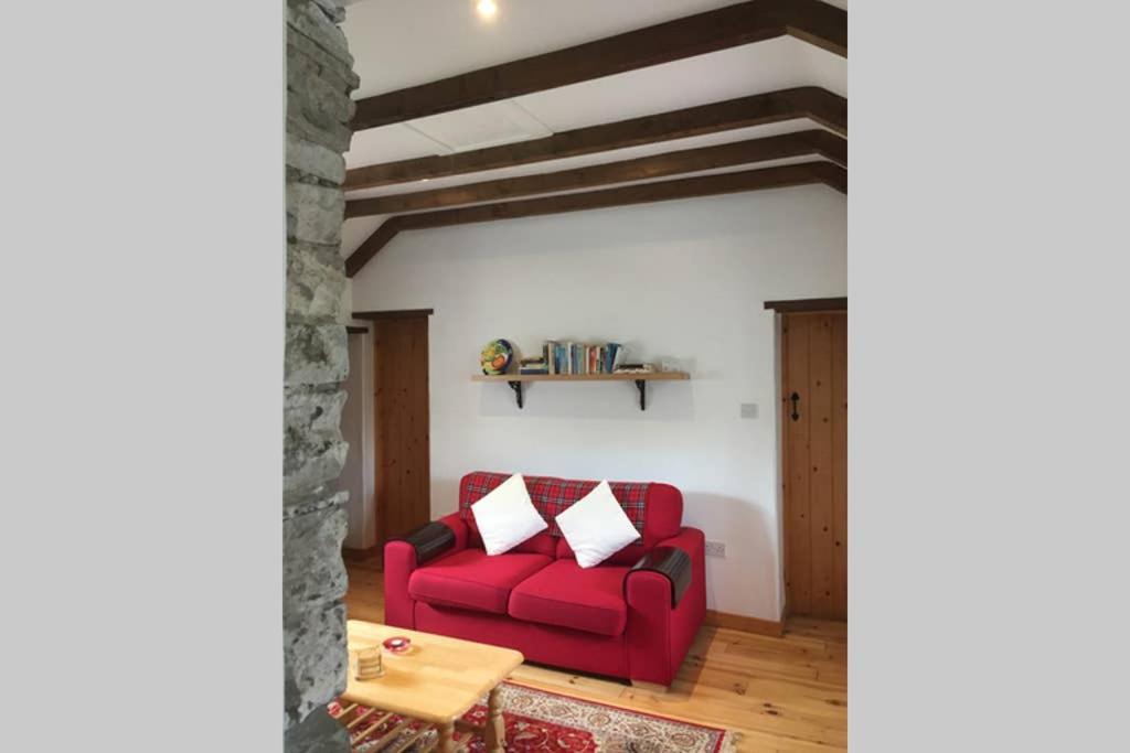 Red Stonecutters Cottage, Doolin Carrowauff 外观 照片